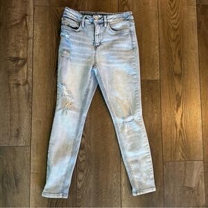 Royalty For Me Jeans Vintage Stretch HighRise Skinny Light Wash Distressed 12